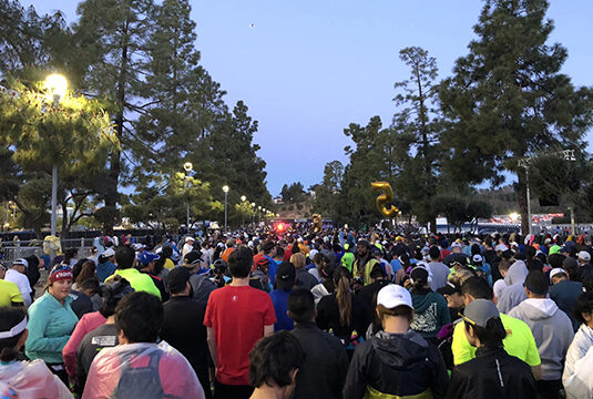people at marathon